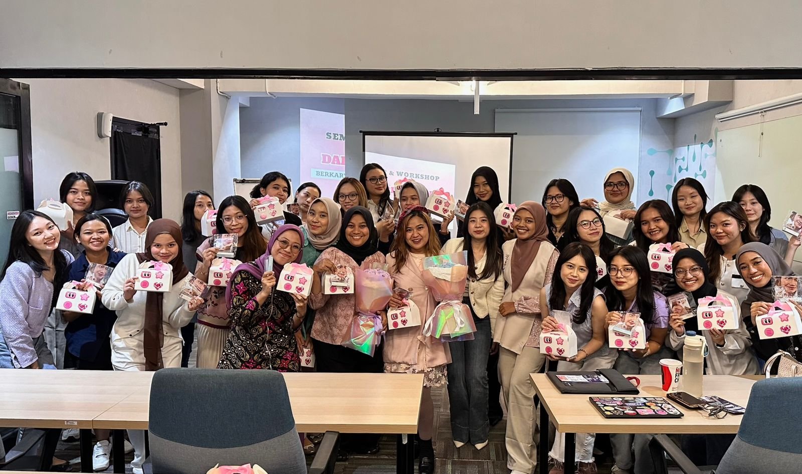Dari Diri ke Dunia: Your Powher dan Misi Memecahkan Glass Ceiling