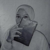 Rizqina Aida